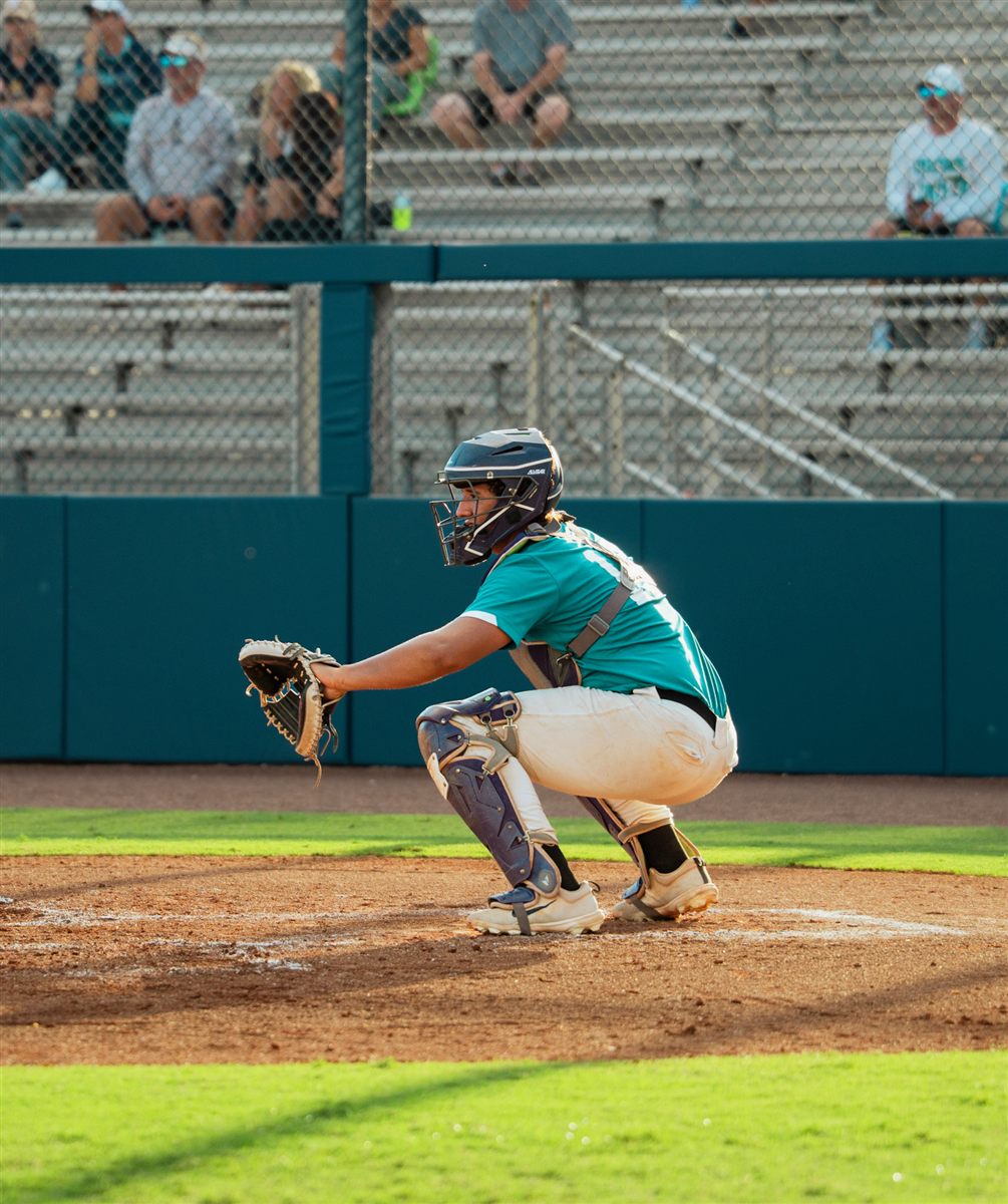 Nelson Dominguez catching behind the plate